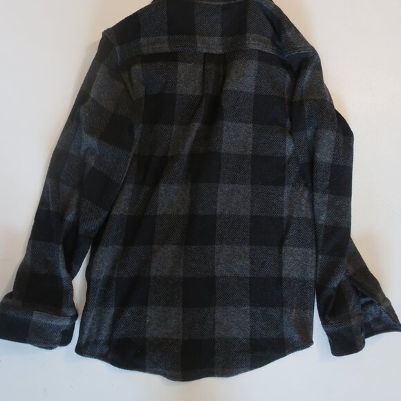Youth Boys Faherty Black Gray Flannel Plaid Button Shirt  S - Picture 6 of 9